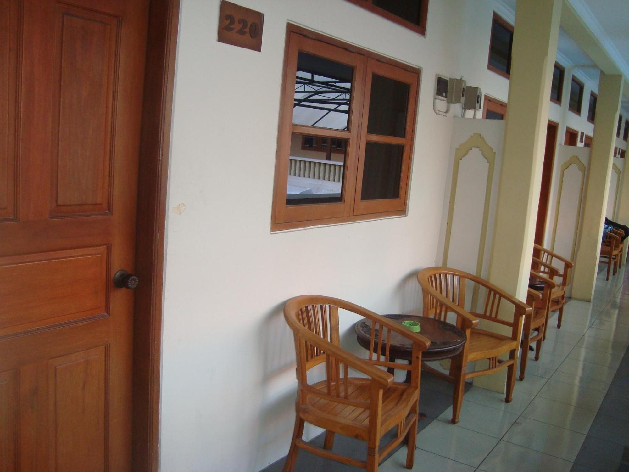 Rosani Hotel Kuta Lombok Eksteriør bilde