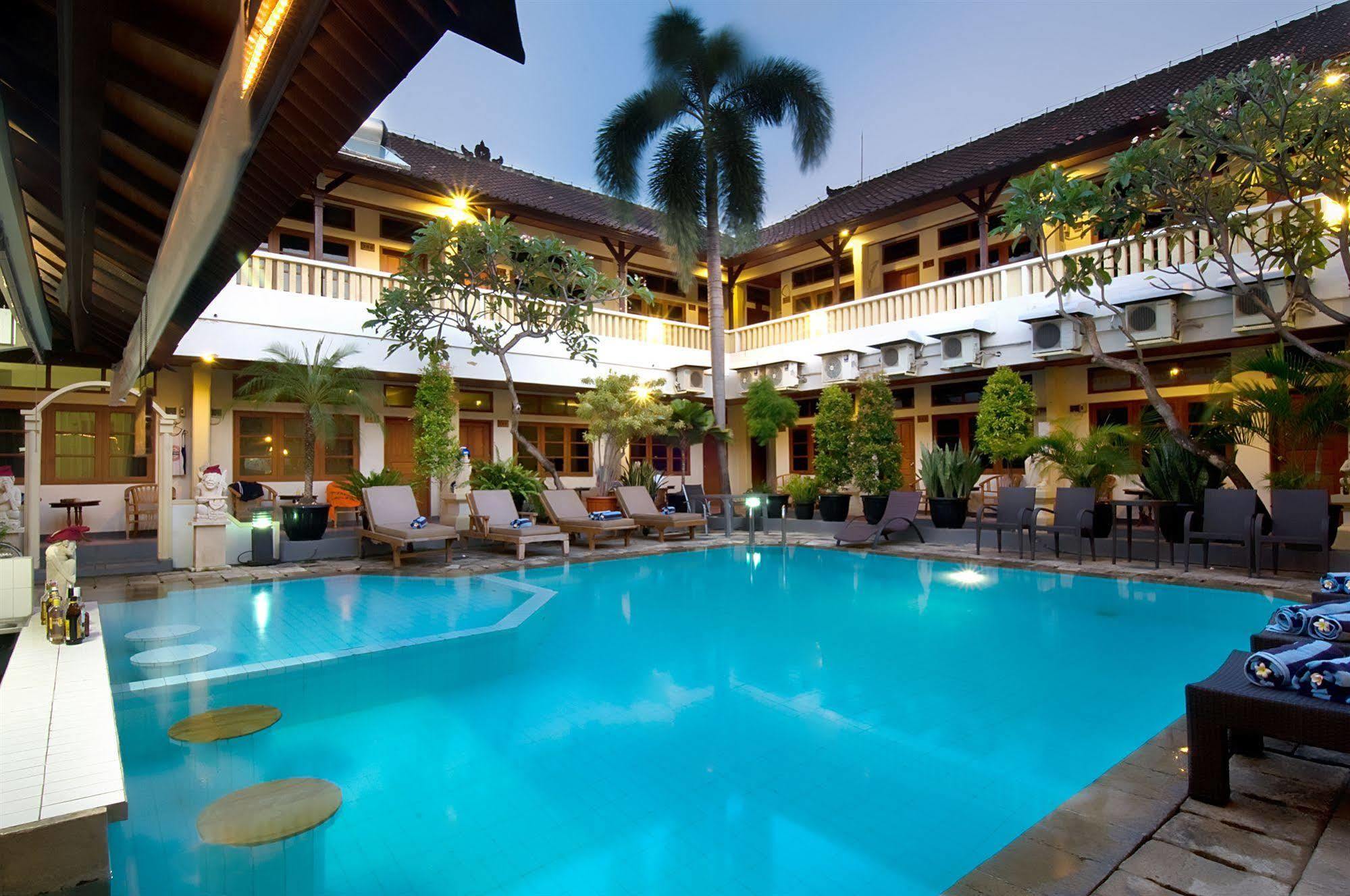 Rosani Hotel Kuta Lombok Eksteriør bilde